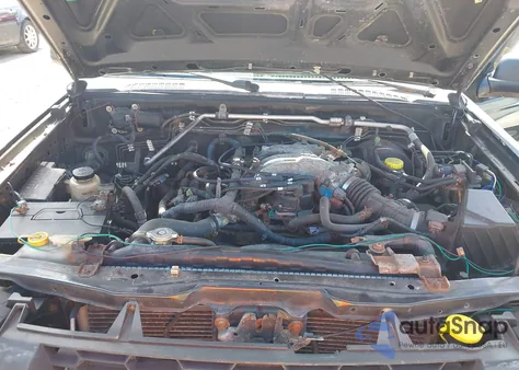 2002 Nissan Xterra Xe from USA, damaged, VIN 5N1ED28Y42C567485